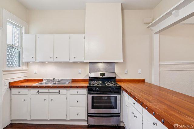 250 Coleridge Street B, San Francisco, CA 94110