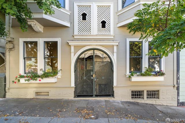 250 Coleridge Street B, San Francisco, CA 94110