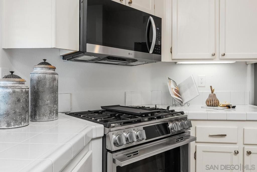 Image 15 of property listing at 191 Aurora Ave, San Marcos, CA 92078