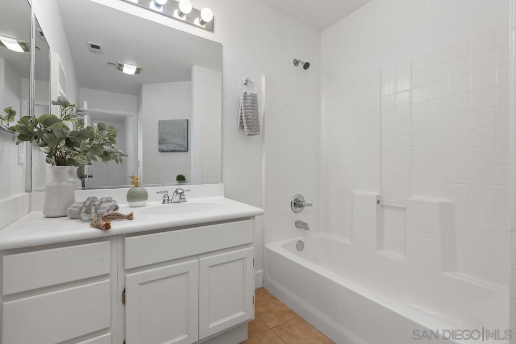 Image 27 of property listing at 191 Aurora Ave, San Marcos, CA 92078