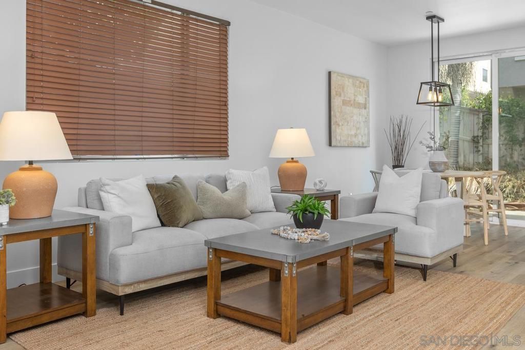 Image 8 of property listing at 191 Aurora Ave, San Marcos, CA 92078