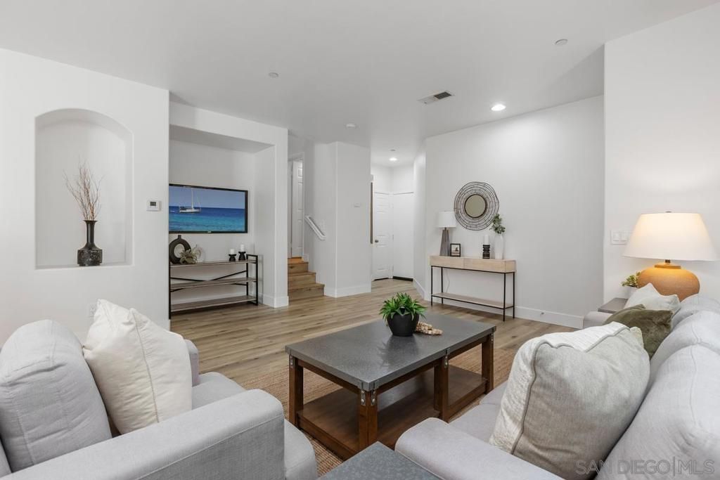 Image 9 of property listing at 191 Aurora Ave, San Marcos, CA 92078