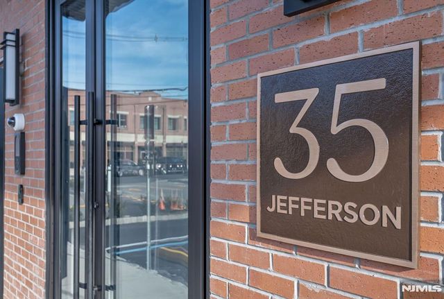 35 Jefferson Avenue 400, Westwood, NJ 07675