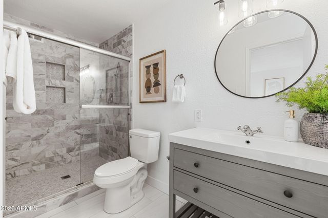 843 N JAY Street, Chandler, AZ 85225