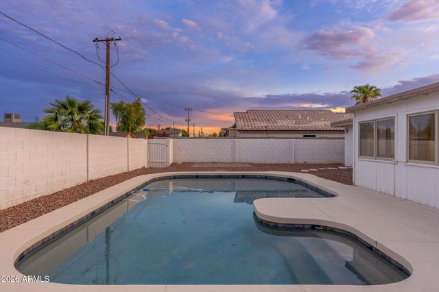 843 N JAY Street, Chandler, AZ 85225