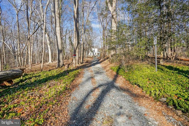 2799 BEECHBANK RD, Silver Spring, MD 20910