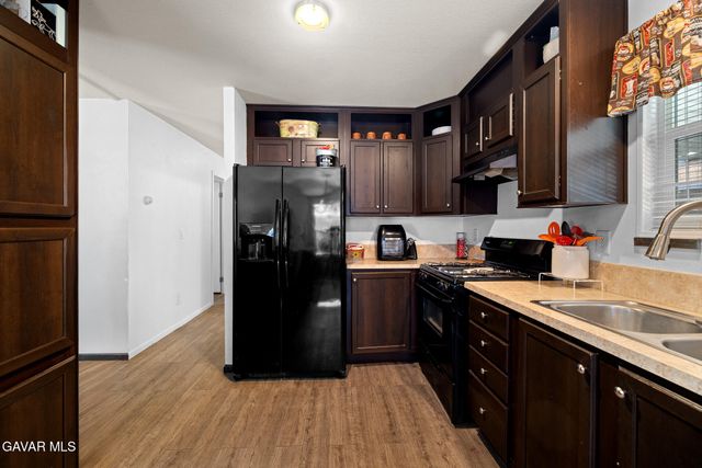 3524 E Avenue R 121, Palmdale, CA 93550