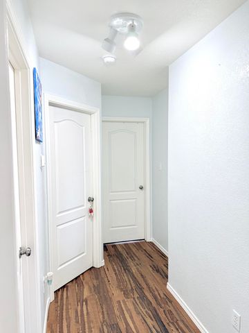 8915 Violet Orchid Trail SW, Albuquerque, NM 87121