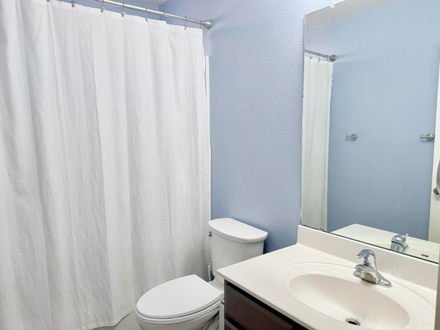 8915 Violet Orchid Trail SW, Albuquerque, NM 87121