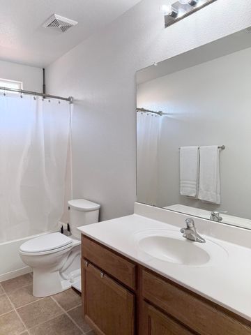 8915 Violet Orchid Trail SW, Albuquerque, NM 87121