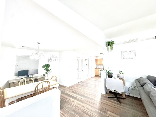 8915 Violet Orchid Trail SW, Albuquerque, NM 87121