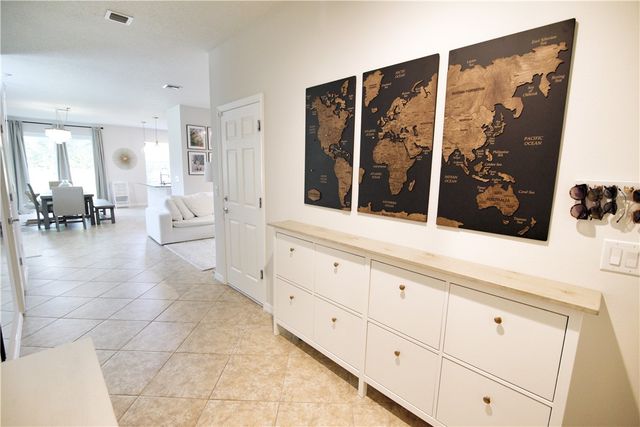 1057 Normandie Way, Vero Beach, FL 32960