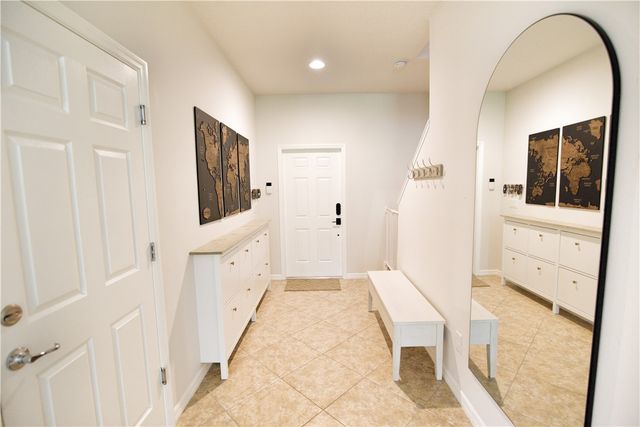 1057 Normandie Way, Vero Beach, FL 32960