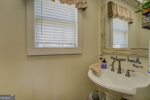 171 Blackberry Road, Jackson, GA 30233