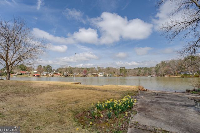 171 Blackberry Road, Jackson, GA 30233