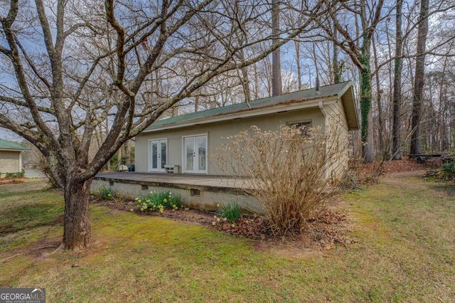 171 Blackberry Road, Jackson, GA 30233