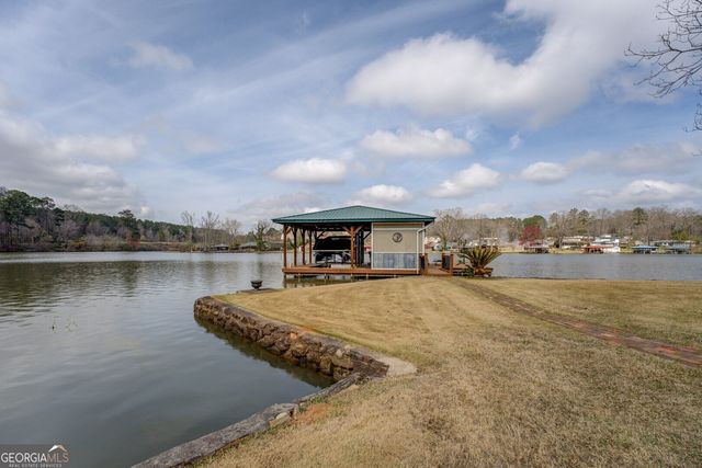 171 Blackberry Road, Jackson, GA 30233