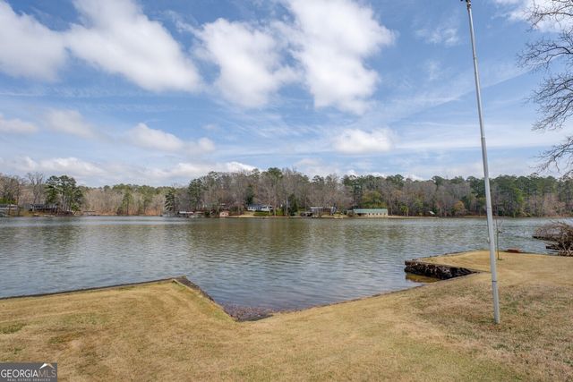 171 Blackberry Road, Jackson, GA 30233