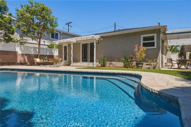 2002 Curtis Avenue, Redondo Beach, CA 90278