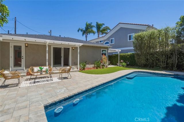 2002 Curtis Avenue, Redondo Beach, CA 90278