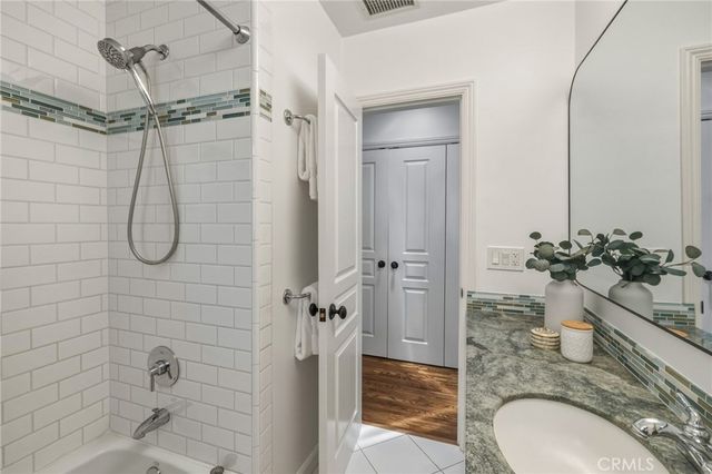 2002 Curtis Avenue, Redondo Beach, CA 90278