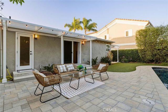 2002 Curtis Avenue, Redondo Beach, CA 90278