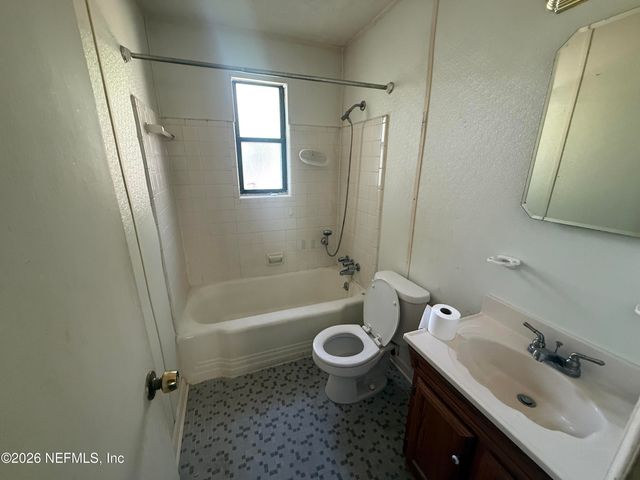 6766 LONDON BRIDGE Lane, Jacksonville, FL 32210