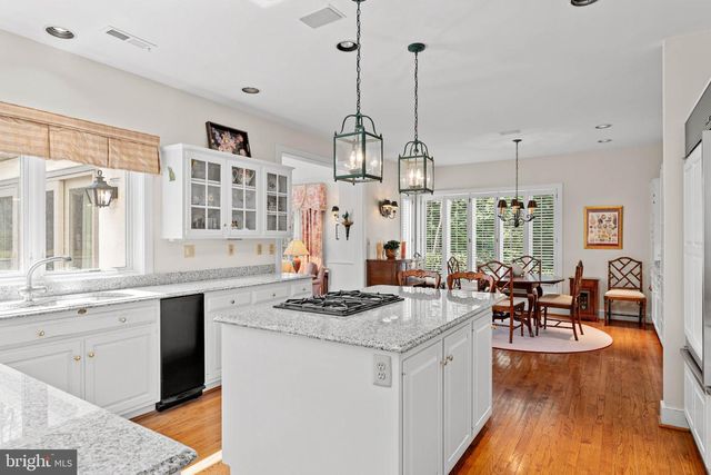 1244 DENBIGH LN, Wayne, PA 19087