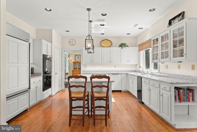 1244 DENBIGH LN, Wayne, PA 19087
