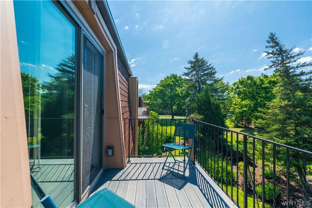205 Charter Oaks Drive 3, Amherst, NY 14228
