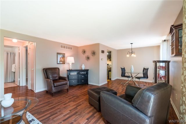 205 Charter Oaks Drive 3, Amherst, NY 14228