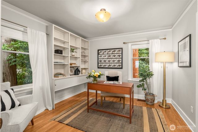 6708 39th Avenue SW, Seattle, WA 98136