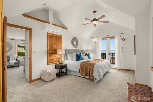 6708 39th Avenue SW, Seattle, WA 98136