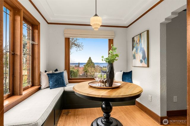 6708 39th Avenue SW, Seattle, WA 98136