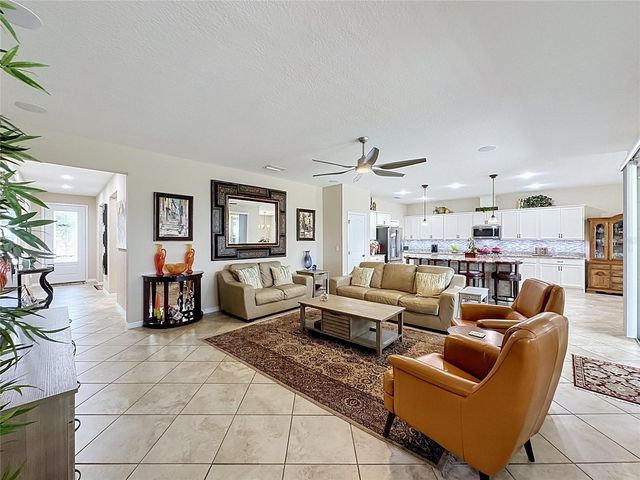 164 SILVER MAPLE ROAD, Groveland, FL 34736