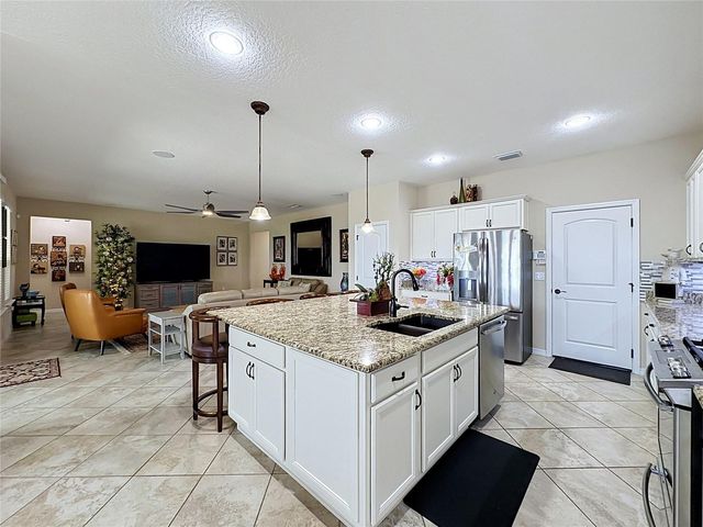 164 SILVER MAPLE ROAD, Groveland, FL 34736