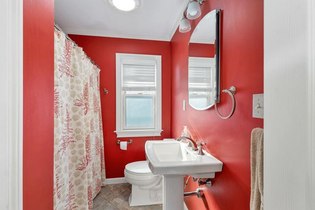 4 Viking Street, Hampton, NH 03842
