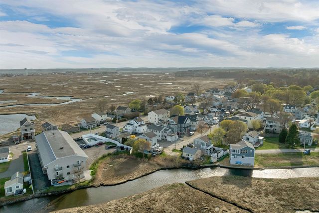 4 Viking Street, Hampton, NH 03842