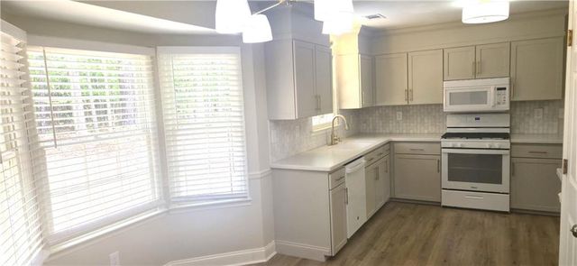 11013 Clearwater Drive, Hampton, GA 30228