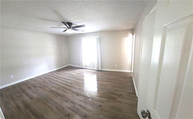 11013 Clearwater Drive, Hampton, GA 30228