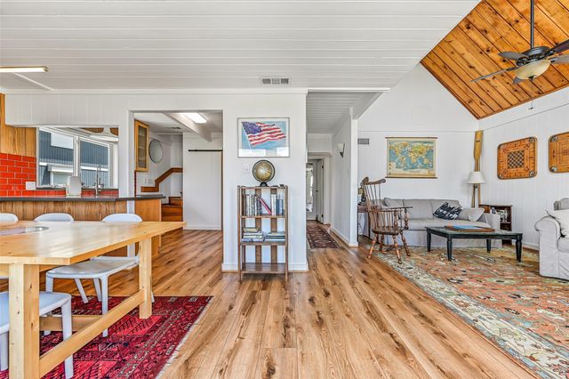 4227 Maison Rouge Court, Galveston, TX 77554