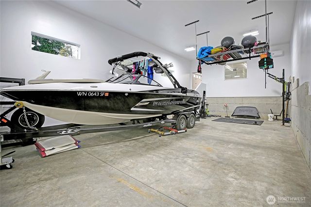 870 Cedar Lane, Camano Island, WA 98282