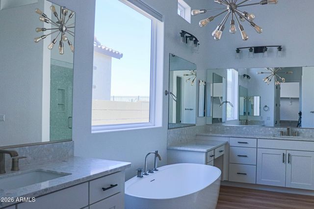 5828 E STAR VALLEY Street, Mesa, AZ 85215
