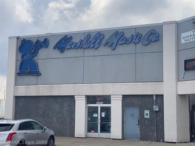 6530 ALLEN Road, Allen Park, MI 48101