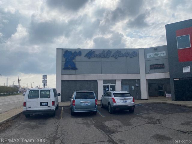 6530 ALLEN Road, Allen Park, MI 48101