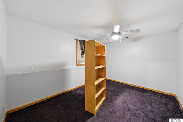 17023 Holmes Circle, Omaha, NE 68135