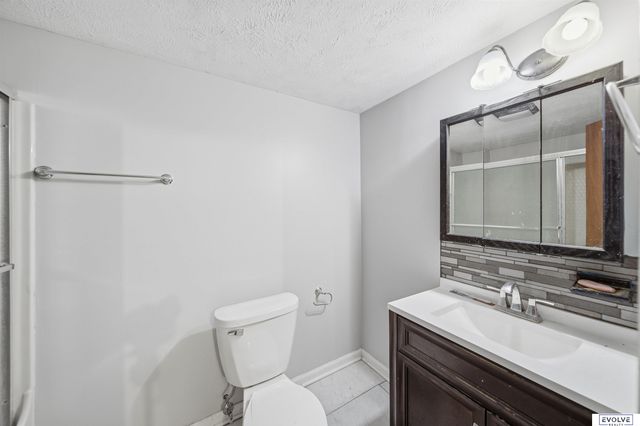 17023 Holmes Circle, Omaha, NE 68135