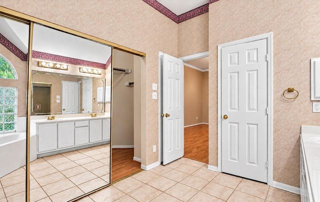 1915 Shining Stream Lane, Richmond, TX 77406