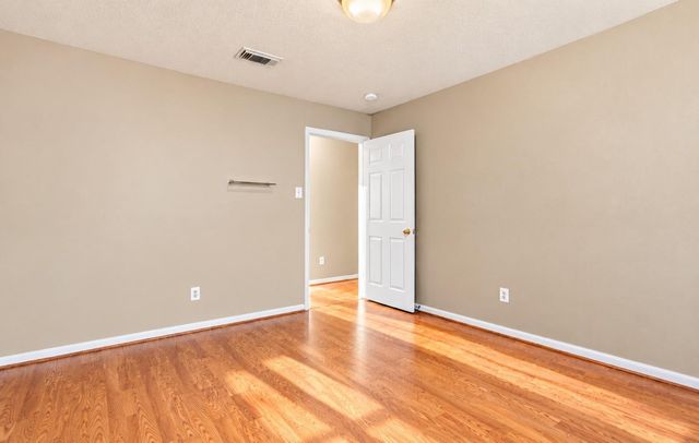 1915 Shining Stream Lane, Richmond, TX 77406