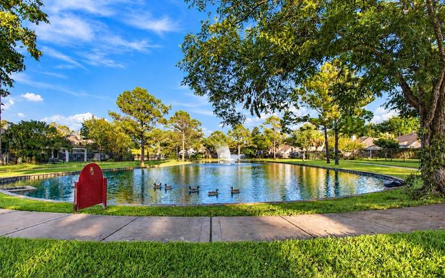 1915 Shining Stream Lane, Richmond, TX 77406
